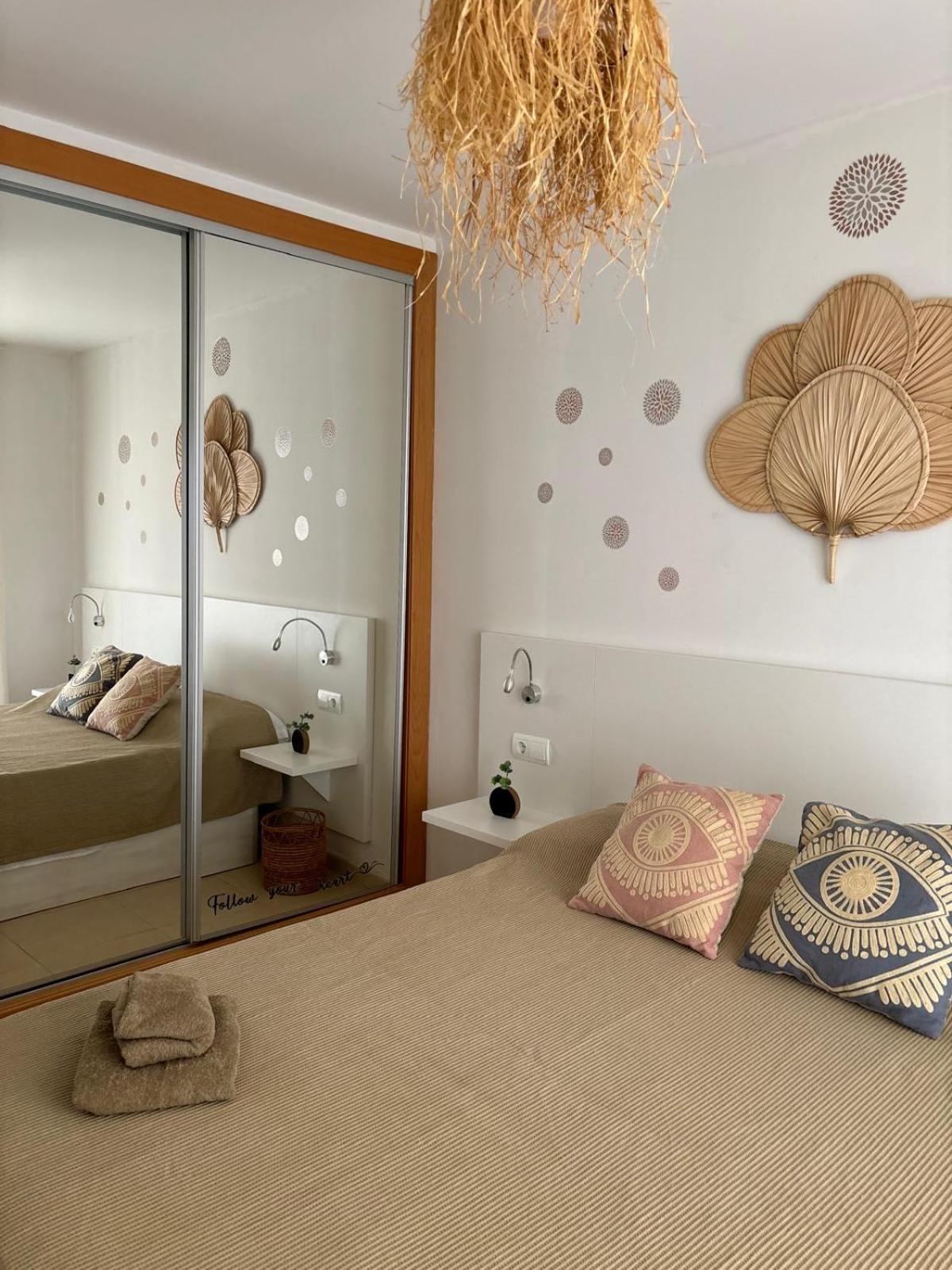 Bajo Con Jardin A Pie De Playa Y Piscina Comunitaria Con Jacuzzi Playas de Vera