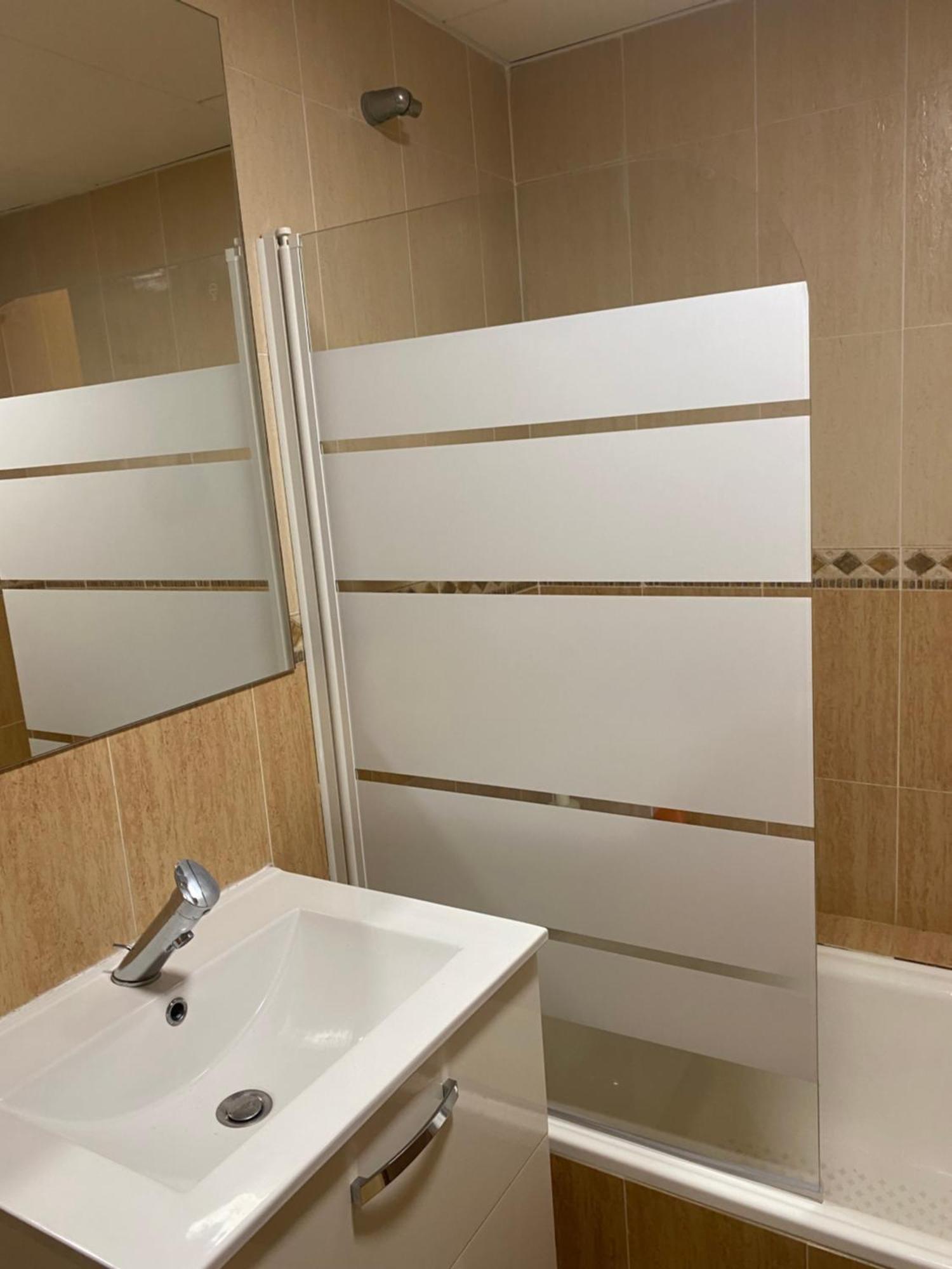 Bajo Con Jardin A Pie De Playa Y Piscina Comunitaria Con Jacuzzi * Playas de Vera
