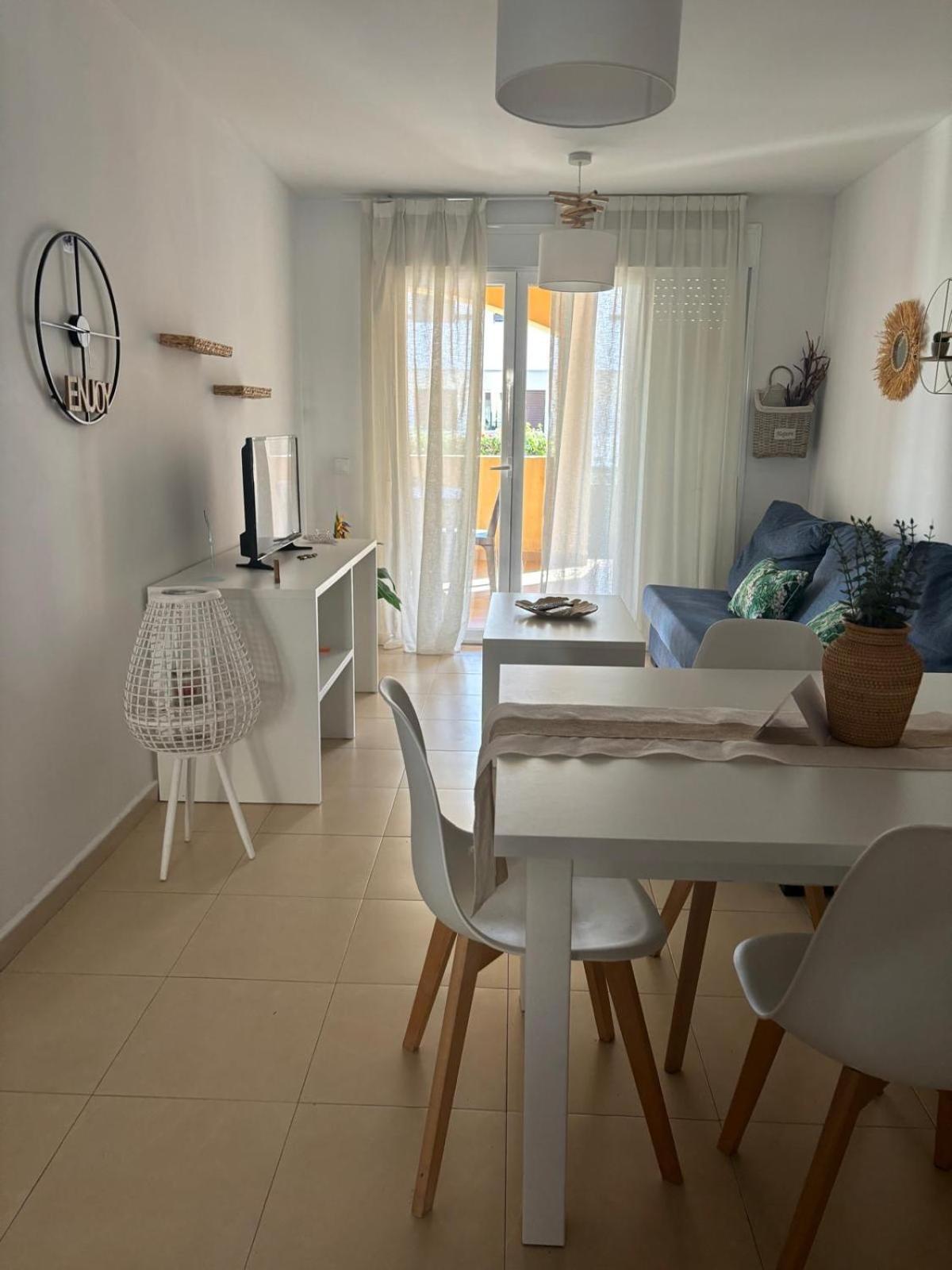 Apartment Bajo Con Jardin A Pie De Playa Y Piscina Comunitaria Con Jacuzzi